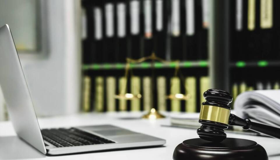 Jakie są możliwości wierzyciela przy współpracy z komornikiem?