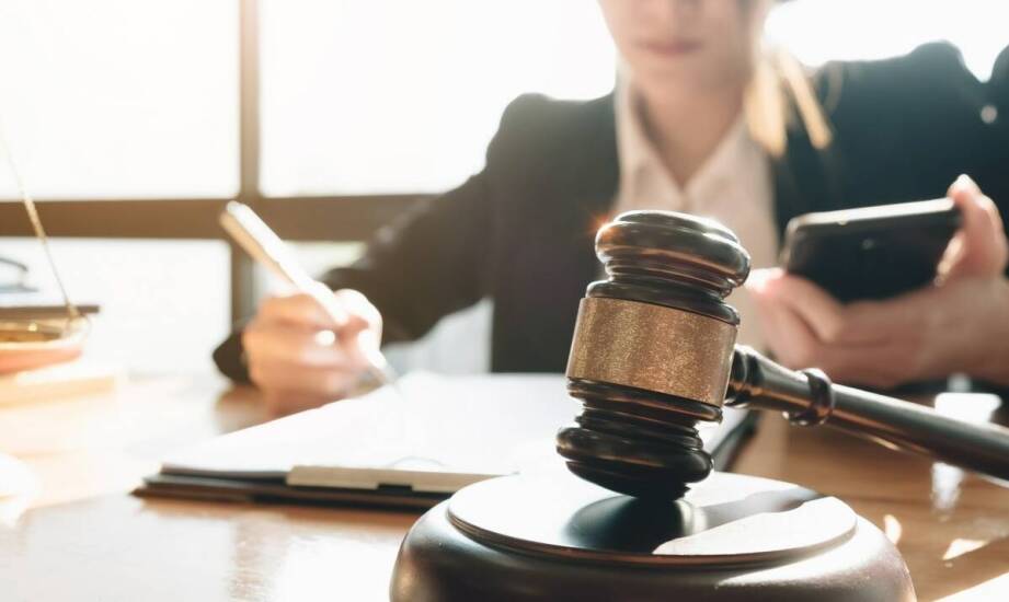 Procedury związane z egzekucją nieruchomości przez komornika