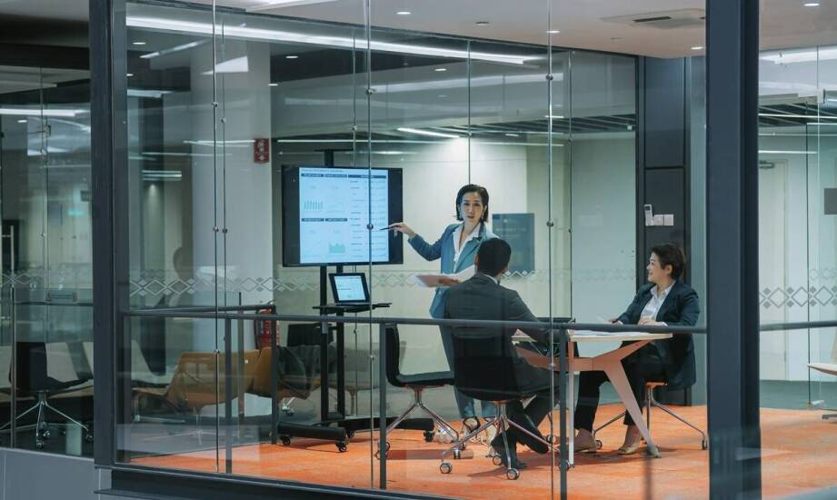 Zarządzanie przetargami mediowymi: najlepsze praktyki