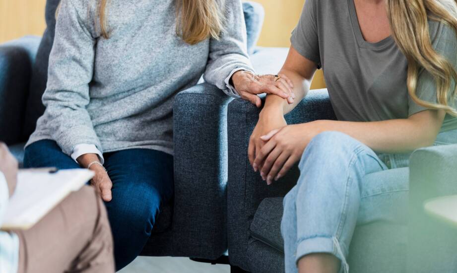 Jakie techniki terapeutyczne są stosowane w leczeniu uzależnień behawioralnych?