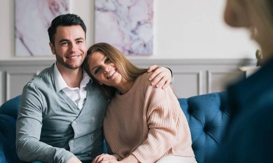 Jakie techniki stosuje psycholog małżeński, aby poprawić jakość życia pary?