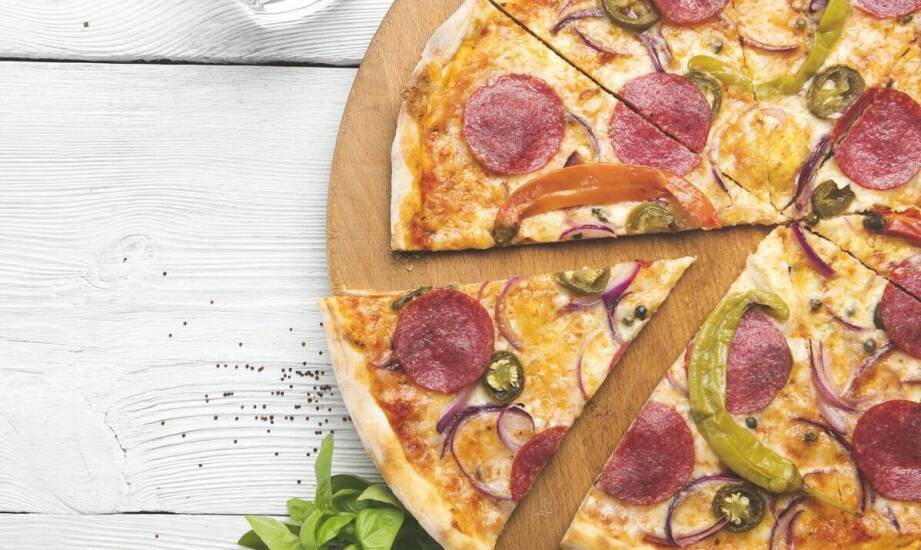 Pizza 50cm – co wyróżnia ją w naszej ofercie?