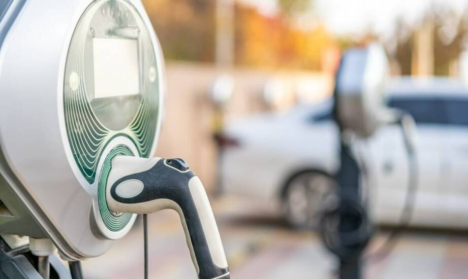 Porównanie stawek akcyzy na różne rodzaje samochodów