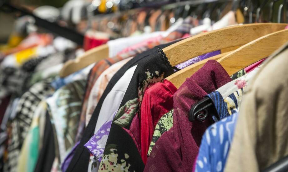 Różnorodność stylów bluz tureckich męskich – co wybrać dla swojego sklepu?