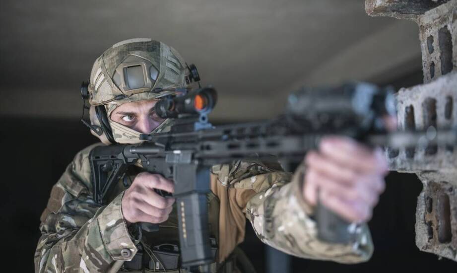 Jak asg helm wpływa na komfort i wydajność w grach airsoftowych?