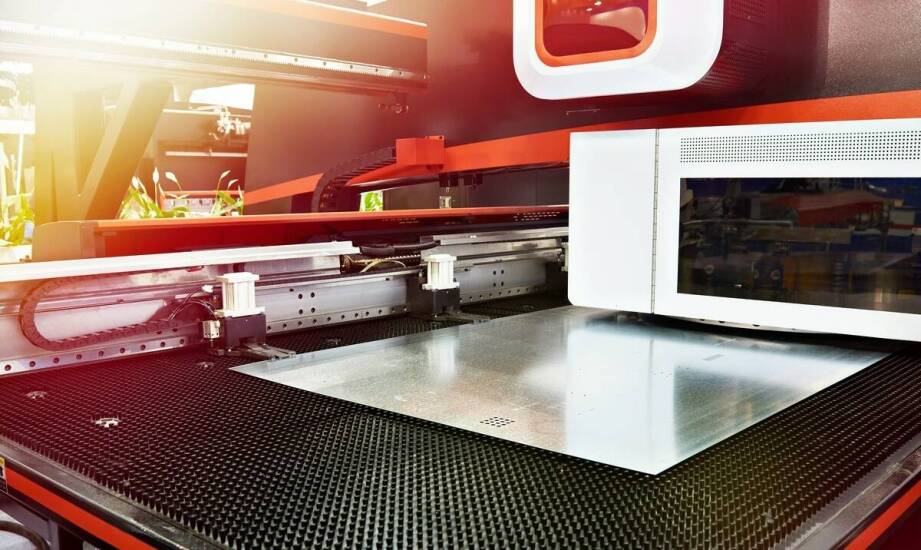Innovative Technologies in Sheet Metal Deburring Machines – What to Know