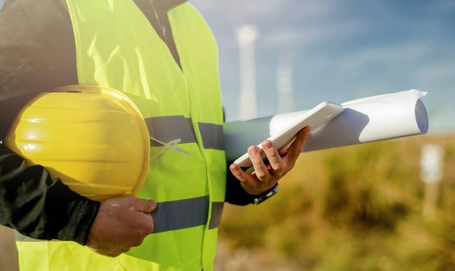 Jak obowiazkowy audyt energetyczny wspiera inwestycje w odnawialne źródła energii?