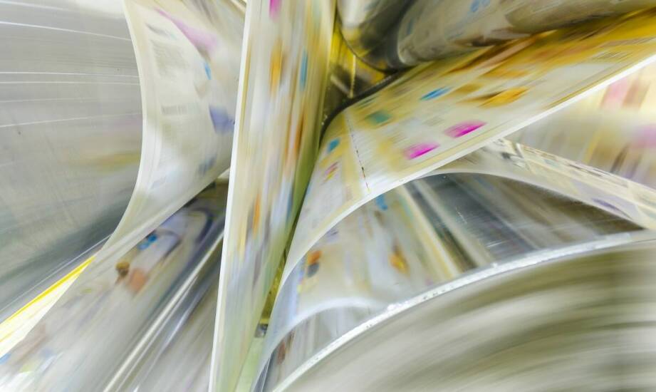 Maszyny do sitodruku a uszlachetnianie opakowań dla branży spożywczej