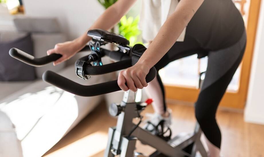 Jak dostosować ustawienia roweru stacjonarnego do indywidualnych potrzeb?