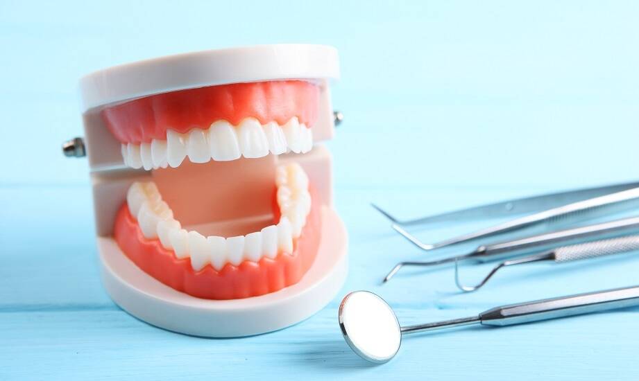 Nowoczesne podejście do periodontologii – jak technologia zmienia leczenie dziąseł?