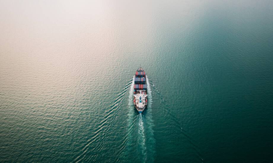 Oprogramowanie do nawigacji morskiej – kluczowe funkcje i korzyści