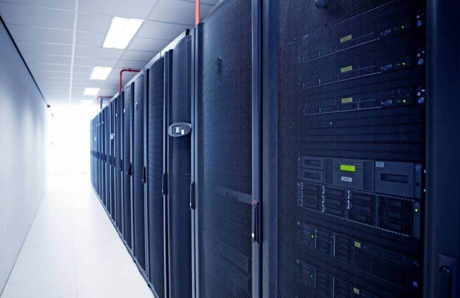 Jakie innowacyjne technologie oferują nowoczesne komputery rack?