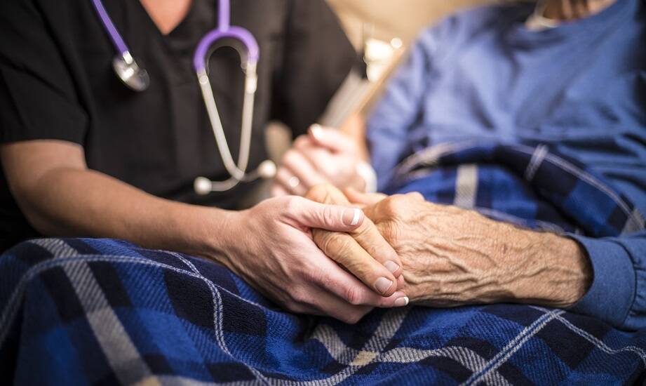 Jakie są najczęstsze pytania dotyczące opieki w hospicjum domowym?