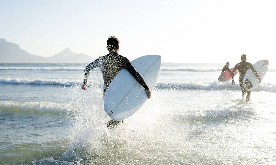 Ekologiczne aspekty wyboru poncha bambusowego dla surferów