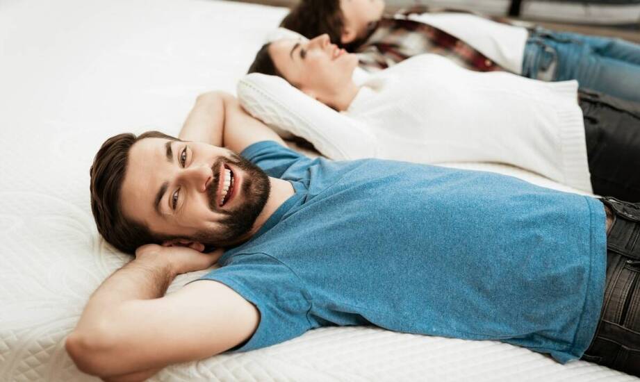 Materace do spania 90x200 – jakie twardości są dostępne na rynku?