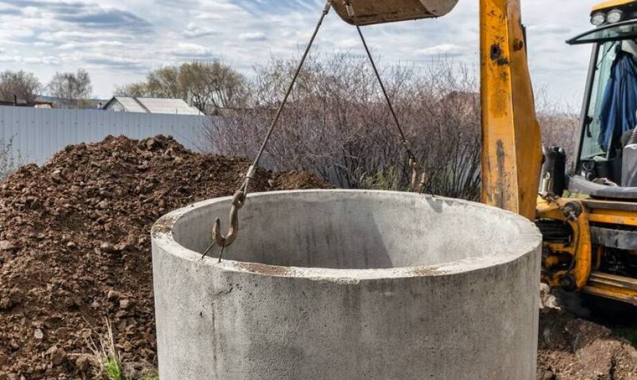 Szamba betonowe trzykomorowe a ich wpływ na wartość nieruchomości