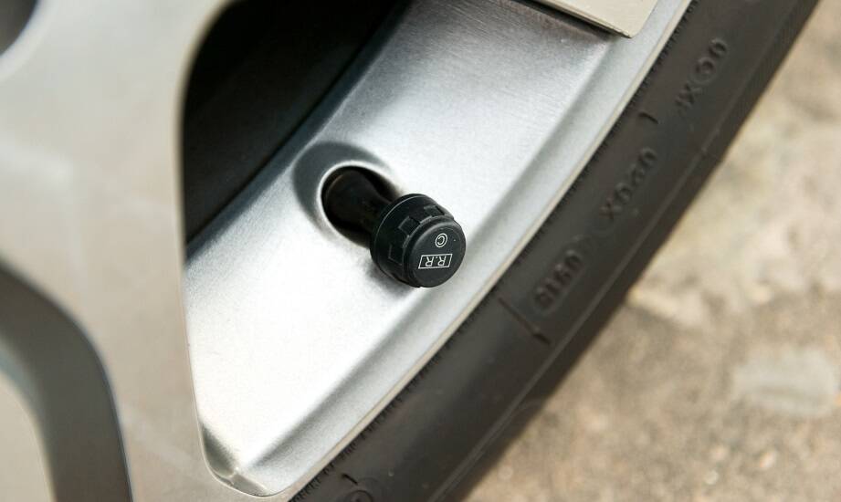 Jakie czujniki TPMS oferuje alufelgi sklep i dlaczego są ważne?