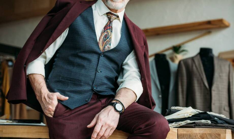 Trendy w stylowych ubraniach męskich na nadchodzący sezon
