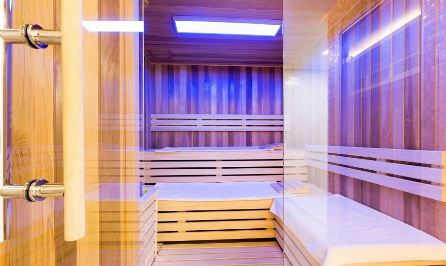 Organizacja wydarzeń firmowych w hotelu z sauną – jak wykorzystać przestrzeń?