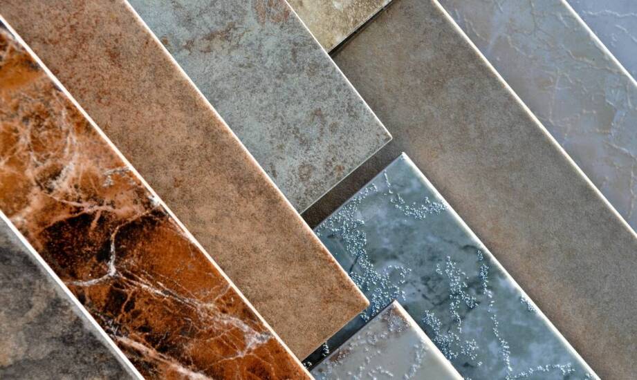 Jak wybrać płytki ceramiczne do wnętrza o dużym natężeniu ruchu?