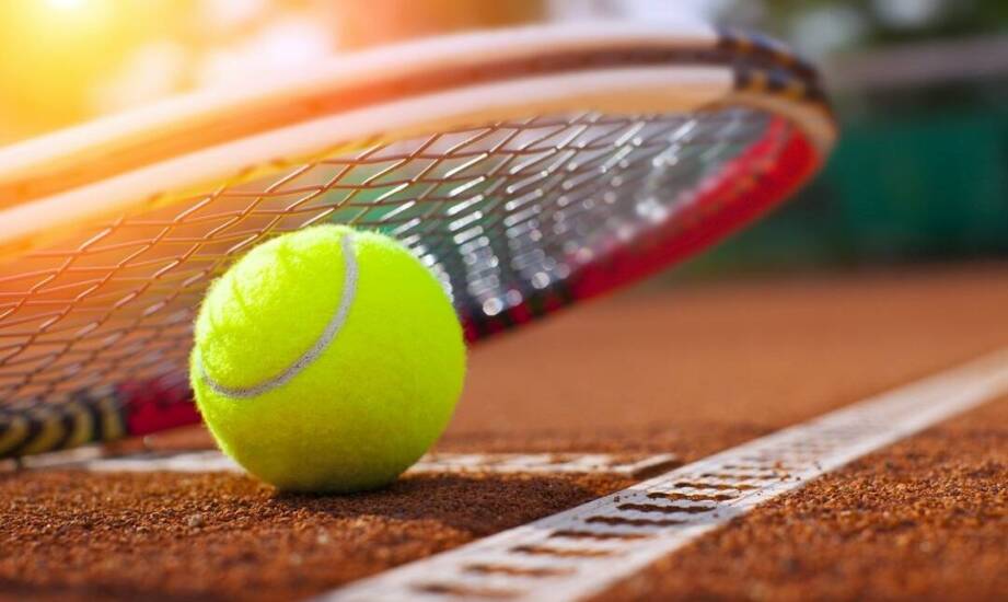 Hotel z kortem tenisowym: połączenie sportu i relaksu