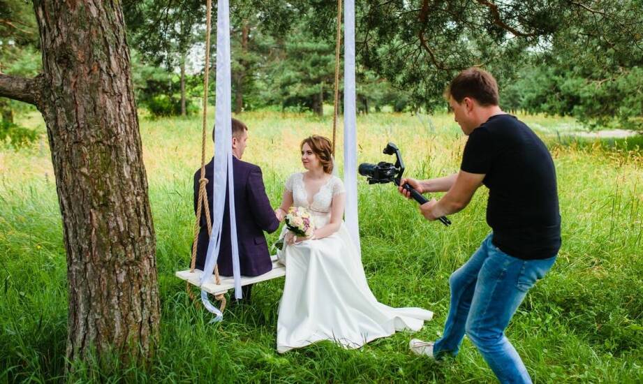 Fotograf Krosno: Najlepsze praktyki w fotografii okolicznościowej