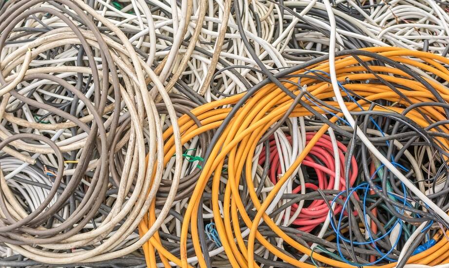 Procedury prawne związane ze skupem kabli w izolacji