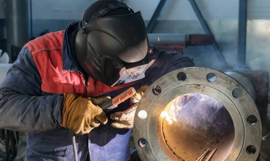 Spawanie orbitalne jako kluczowy element budowy nowoczesnych instalacji przemysłowych