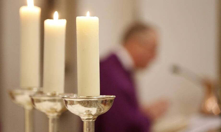 Jakie są najważniejsze cechy dobrych świec liturgicznych?