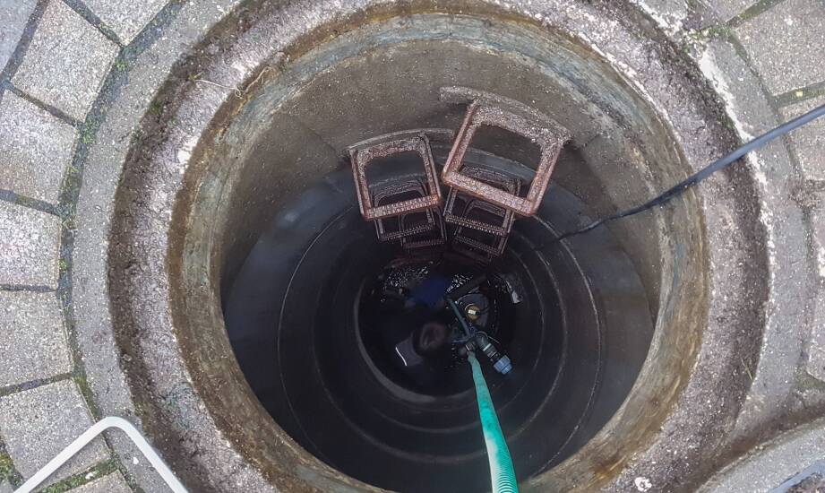 Jakie nowoczesne technologie wspierają efektywność usług kanalizacyjnych?