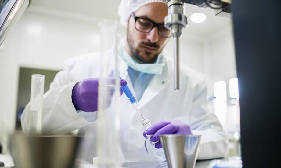 Znaczenie regularnego serwisowania sprzętu laboratoryjnego dla jego trwałości