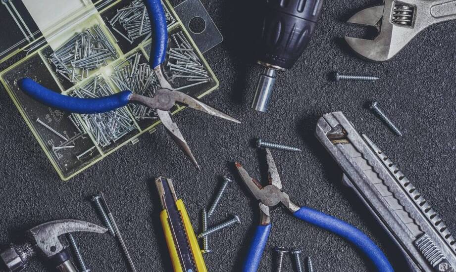 Zalety zakupów w sklepie z narzędziami w Ciechanowie: przegląd oferty