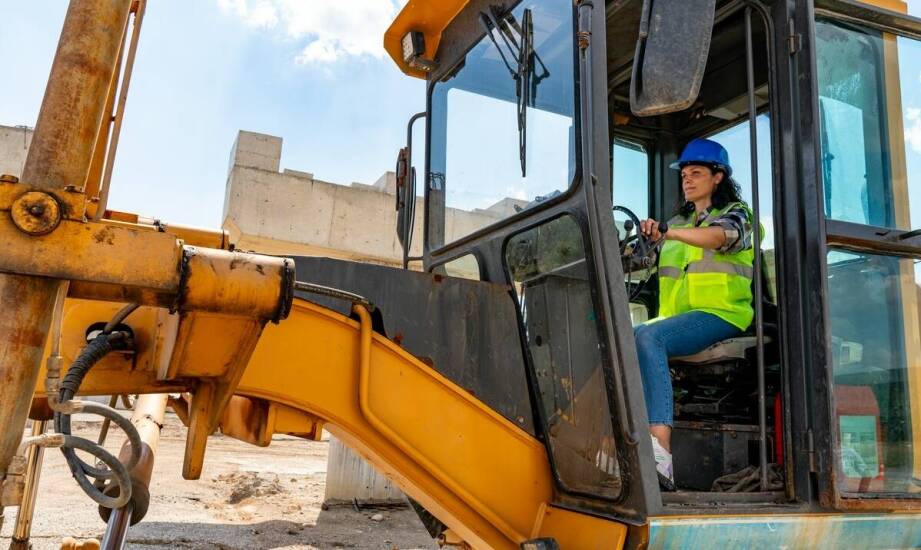 Co obejmuje praktyczna część szkolenia na ładowarki teleskopowe?