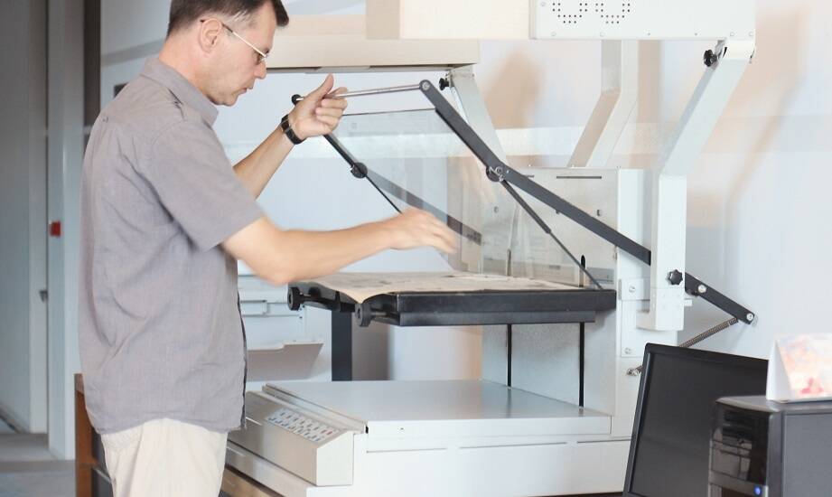 Skanowanie wielkoformatowe w procesie digitalizacji dokumentów