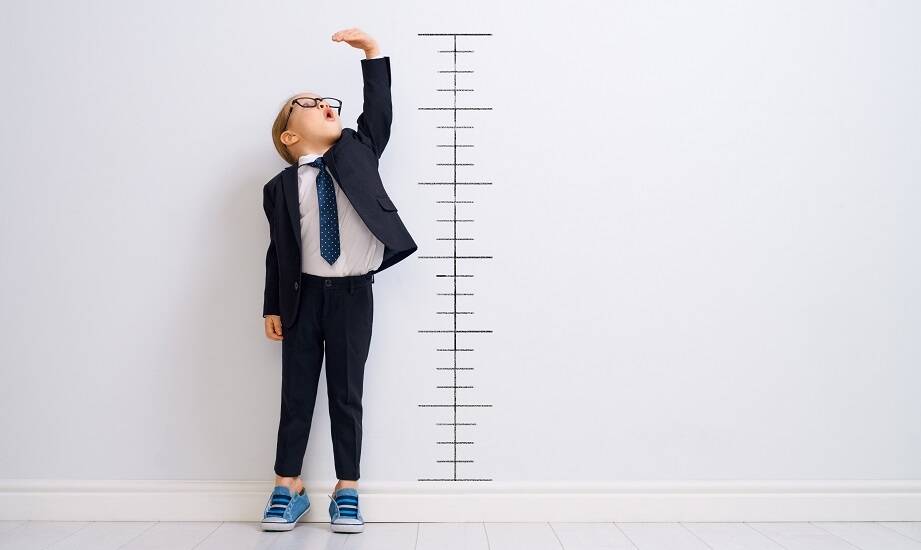 Dlaczego regularne pomiary wzrostu są kluczowe przy korzystaniu z siatek centylowych?