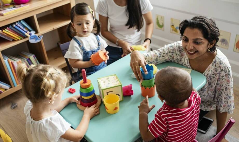 Jak przedszkole niepubliczne w Rybniku wprowadza język angielski do codziennych zajęć?