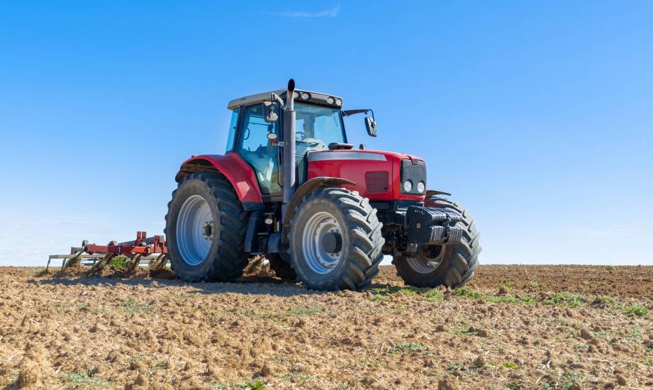 Welches Beleuchtungssystem sollte ein landwirtschaftlicher Traktor haben?