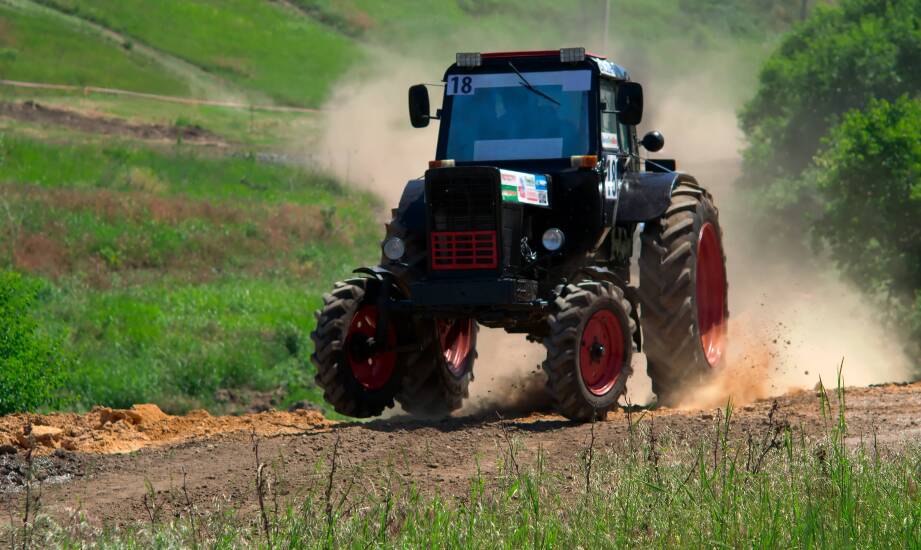Oryginal oder Ersatzteile – welche Ersatzteile für die Landwirtschaft wählen?