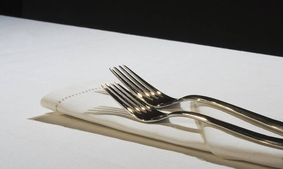 Jakie wyzwania stoją przed producentami sztućców gastronomicznych?