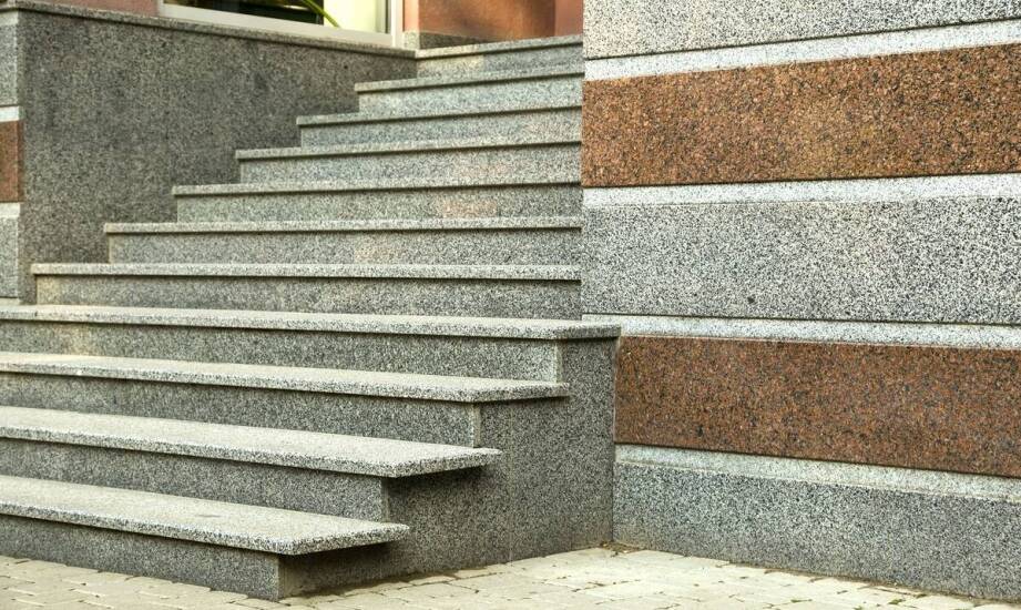 Jak parapety granitowe wpływają na estetykę wnętrza?