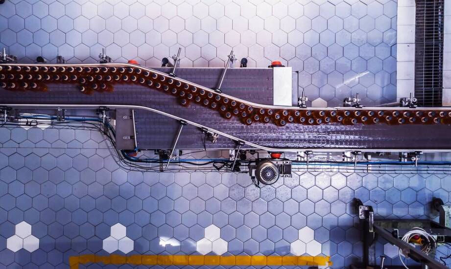 Jakie cechy powinny mieć maszyny do masarni, aby zapewnić trwałość sprzętu?