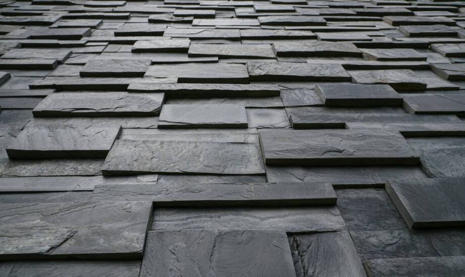 Odporność blach trapezowych na warunki atmosferyczne - przewodnik dla inwestorów