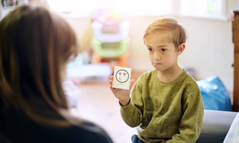 Znaczenie psychoterapii dla dzieci z trudnościami społecznymi