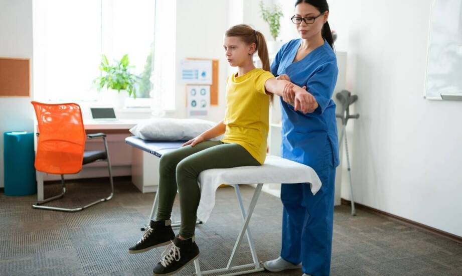 W czym może pomóc osteopata dziecięcy?