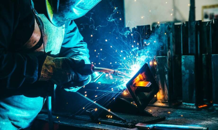 Usługi spawalnicze w kontekście zrównoważonego rozwoju przemysłu metalowego