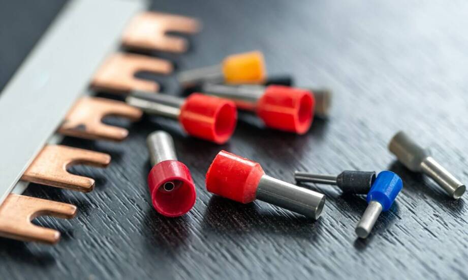 Jakie akcesoria mogą wspierać działanie przekaźników w Iveco Daily?