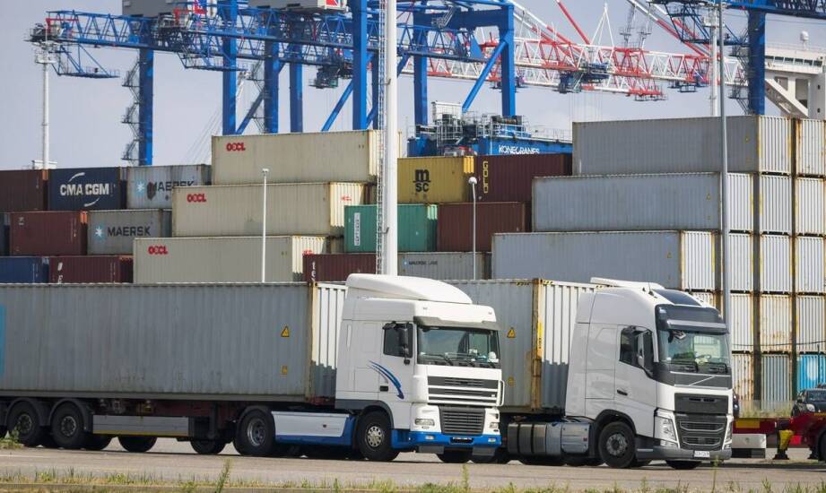 Praktyczne wskazówki dla firm transportowych dotyczące maksymalnej ładowności tira