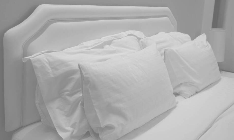 Porównanie poszewek na materac – dlaczego rozmiar 180x200 jest optymalny?