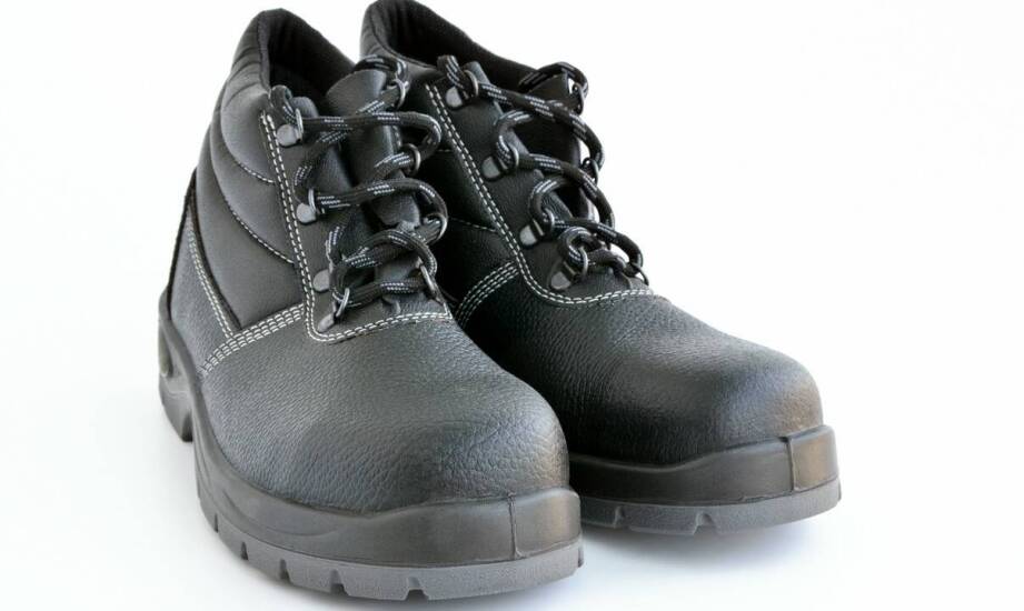 Buty robocze BHP męskie – jak zapewniają komfort podczas długotrwałego użytkowania?
