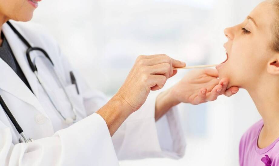 Jakie są najczęstsze pytania rodziców do dermatologa dziecięcego dotyczące pielęgnacji skóry?